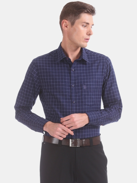 

U.S. Polo Assn. Men Navy Blue Regular Fit Checked Formal Shirt