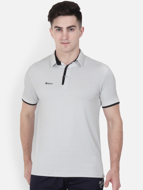 

VEGA Men Grey Solid Polo Collar T-shirt