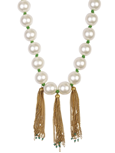

DUGRISTYLE White & Gold-Toned Pearl Statement Necklace