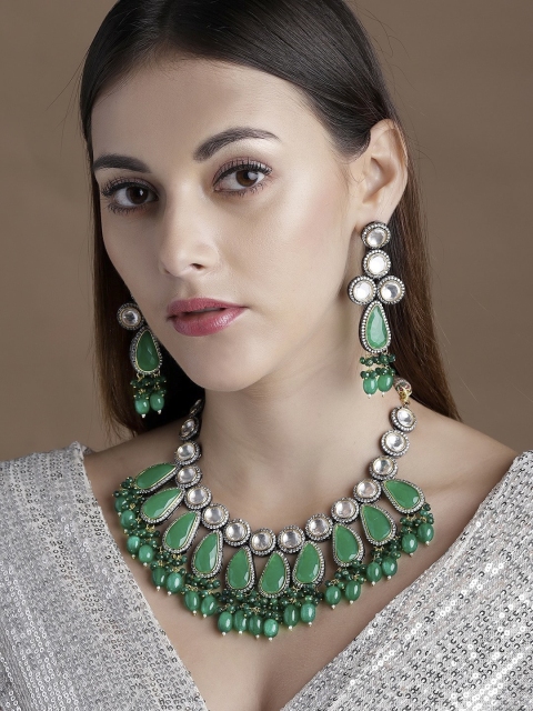 

Rubans Silver-Plated Green & White Kundan & Stone-Studded Beaded Handcrafted Jewellery Set