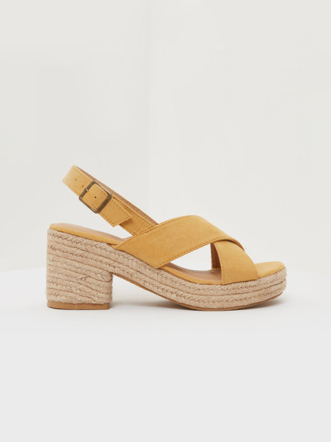 

shoexpress Women Yellow Solid Heels