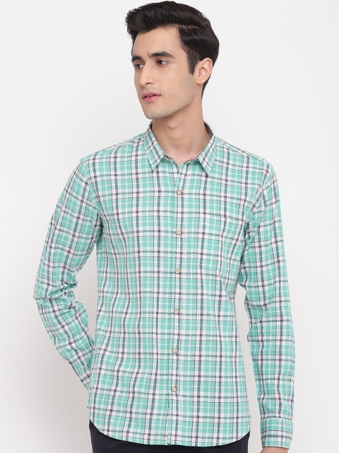 

GHPC Men Green & White Slim Fit Checked Casual Shirt
