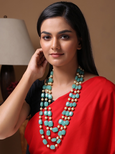 

Shoshaa Sea Green & White Ethnic Quartz Statement Necklace