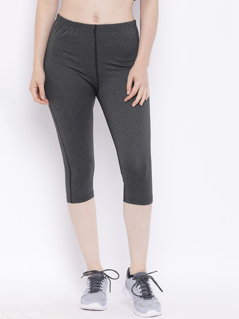 

Chkokko Women Grey Solid Slim Fit Capris