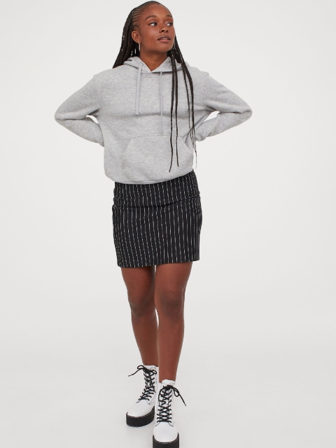

H&M Women Black & White Striped Fitted Jersey Skirt