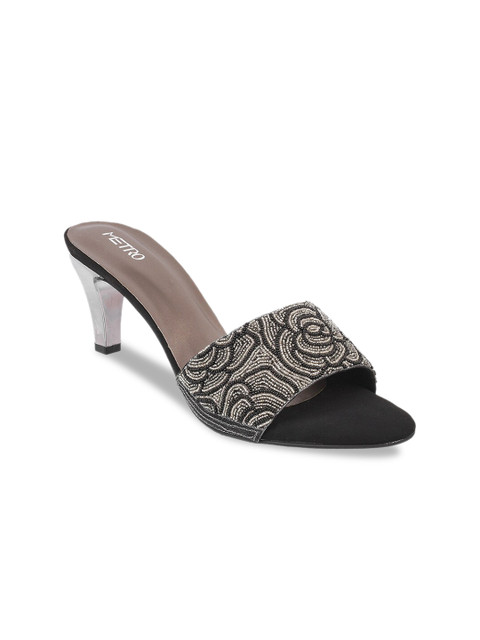 

Metro Women Black Embellished Kitten Heels