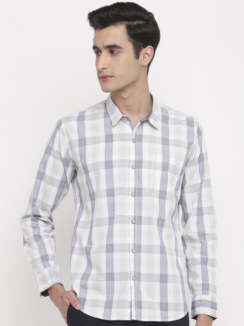 GHPC Men Off-White & Grey Slim Fit Checked Casual Shirt