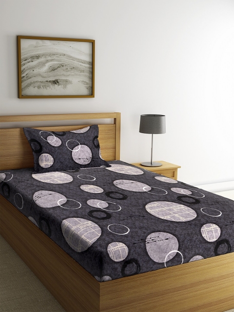 

KLOTTHE Black & Grey Geometric 210 TC Cotton 1 Single Bedsheet with 1 Pillow Cover
