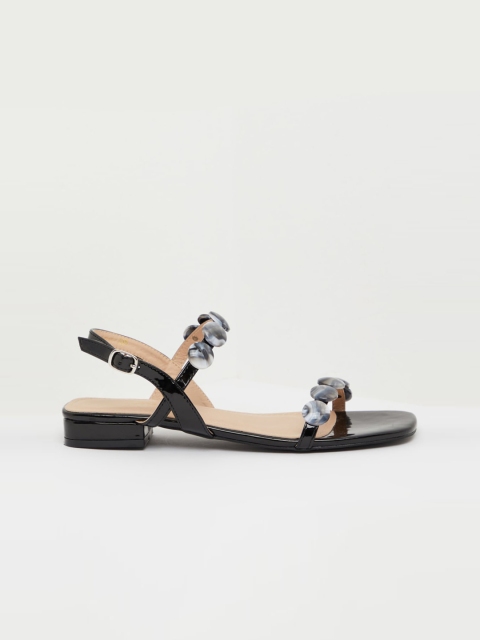 

shoexpress Women Black Embellished Open Toe Flats