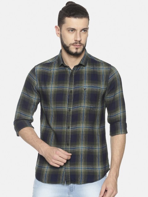 

SHOWOFF Men Navy Blue & Green Slim Fit Checked Casual Shirt