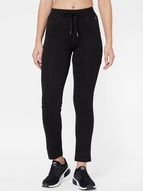 

Juliet Women Black Solid Track Pants