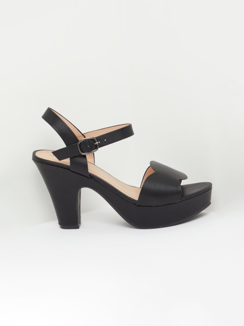 shoexpress Women Black Solid Platforms