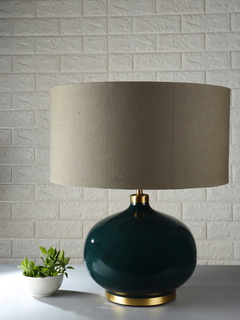 

Grated Ginger Grey & Green Solid Handcrafted Table Top Lamp with Shade