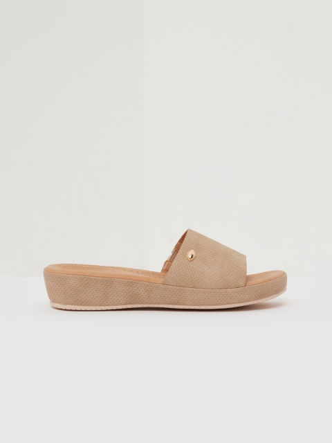 

shoexpress Women Beige Solid Heels