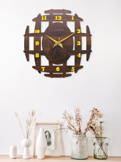 

RANDOM Brown Abstract Shaped Solid Analogue Wall Clock