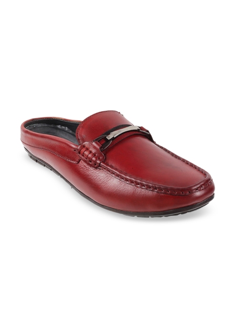 

Metro Men Maroon Leather Mules