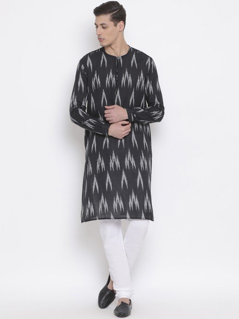 

VASTRAMAY Men Black & White Ikat Printed Khadi Kurta with Pyjamas