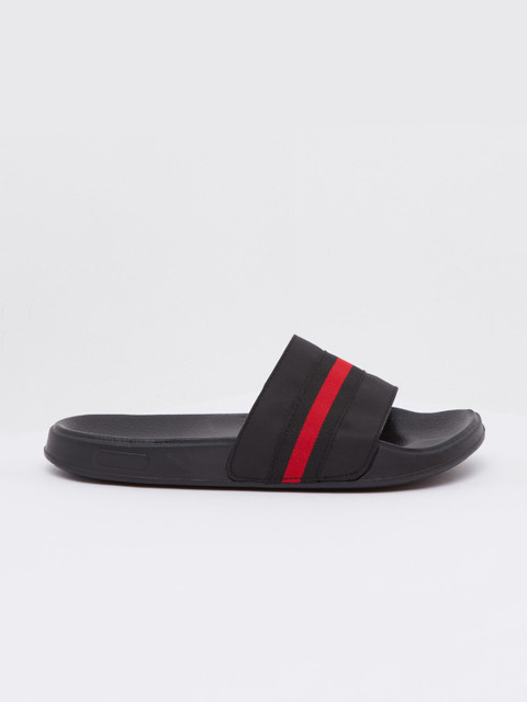 

shoexpress Men Black & Red Striped Sliders