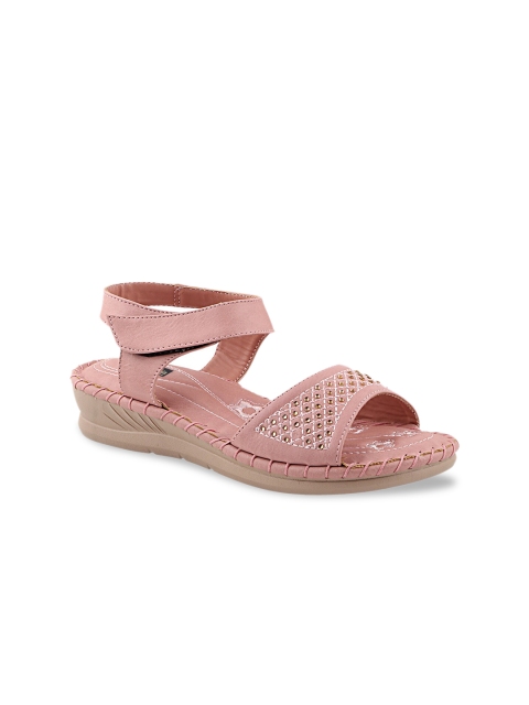 

Shoetopia Women Pink Printed Sandals