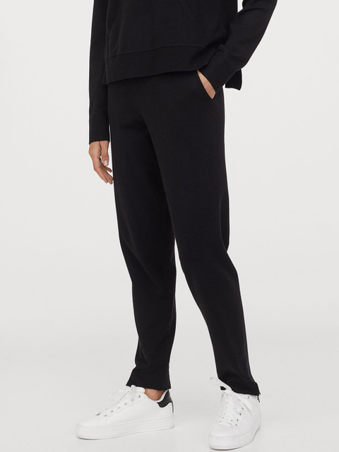 

H&M Women Black Solid Fine-Knit Trousers
