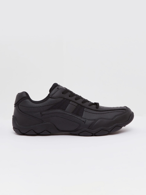 

shoexpress Men Black Synthetic Running Shoes