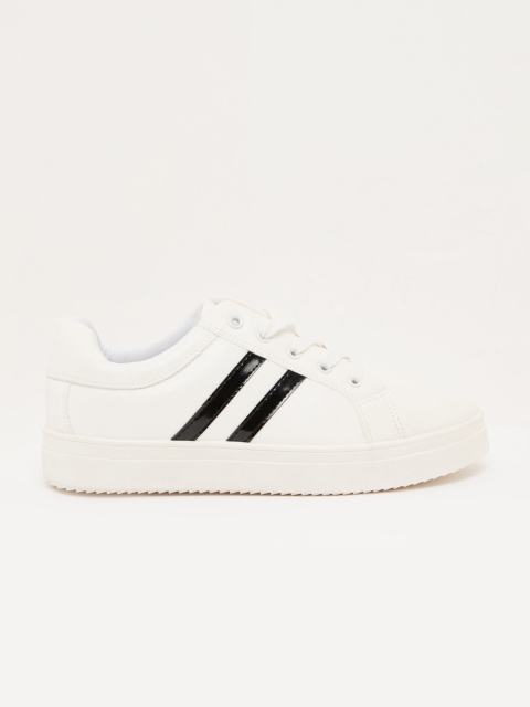 

shoexpress Women Off-White Sneakers