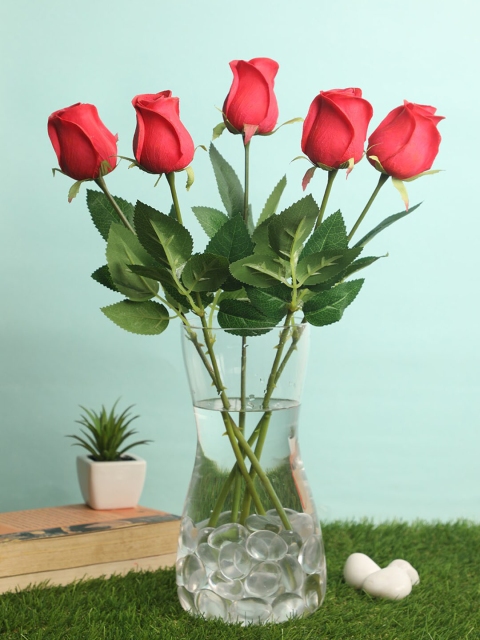 

PolliNation Red & Green Set of 5 Royal Artificial Rose Flowers