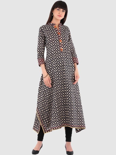 

FABNEST Women Black & White Printed A-Line Kurta