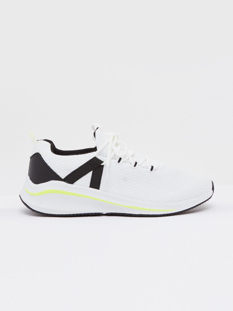 

shoexpress Men White & Black Textile Running Shoes