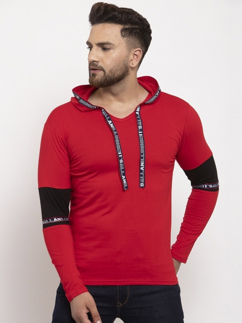 

KATSO Men Red & Black Colourblocked Slim Fit Hood T-shirt