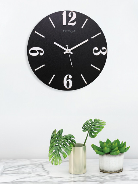 

RANDOM Black Round Solid Analogue Wall Clock 11.5cmX11.5cm