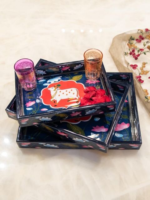 

Tistabene Blue Set of 3 Panchranga Designer Serving Trays