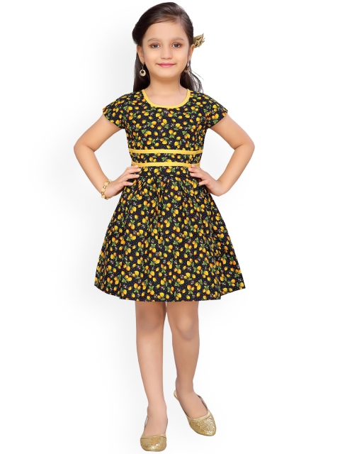 

Aarika Girls Black & Yellow Strawberry Printed Fit and Flare Dress