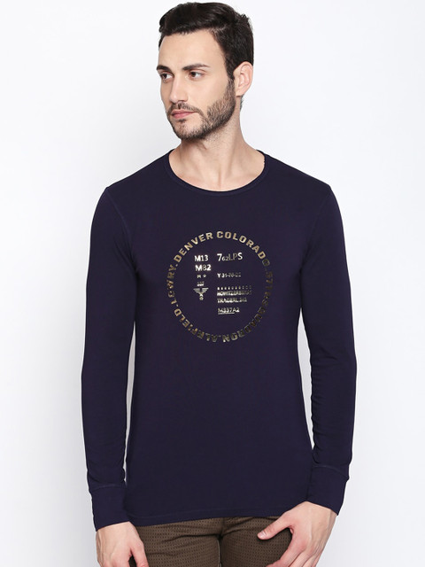 

Rex Straut Jeans Men Purple & Gold-Coloured Slim Fit Printed Round Neck T-shirt