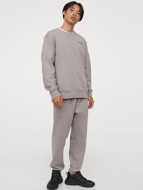 

H&M Men Grey Printed Joggers