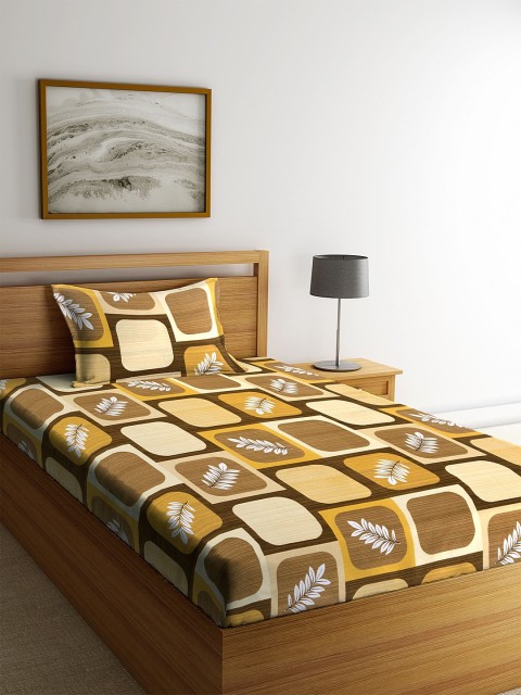 

KLOTTHE Yellow Geometric 210 TC Cotton 1 Single Bedsheet with 1 Pillow Covers