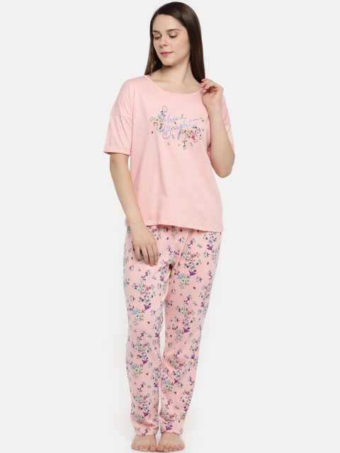 

Dreamz by Pantaloons Women Peach-Coloured Printed Night suit
