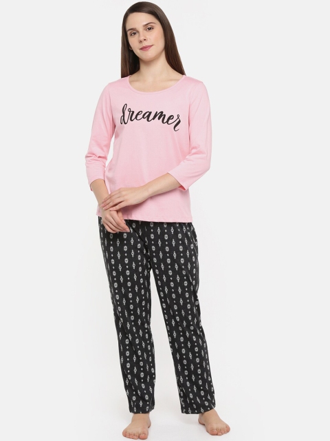 

Dreamz by Pantaloons Women Pink & Black Printed Night suit