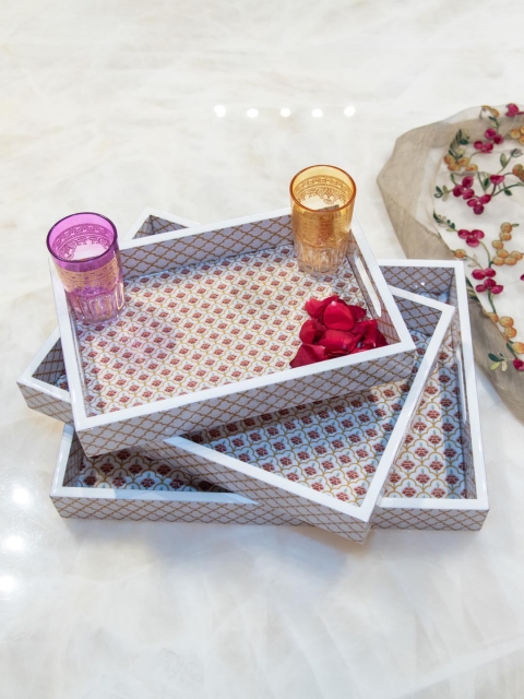 

Tistabene White Printed Pack Of 3 Flora Designer Tray Set