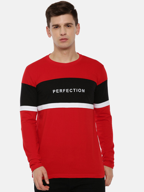 

KAY DEE Men Red & Black Colourblocked Round Neck T-shirt