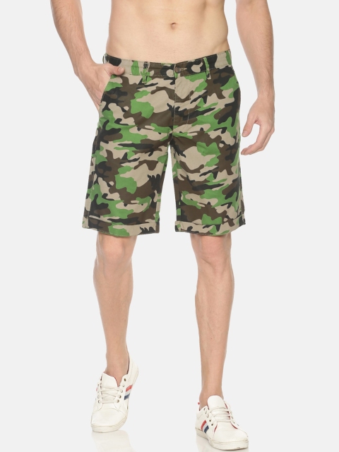 

IVOC Men Green & Brown Camouflage Printed Slim Fit Regular Shorts