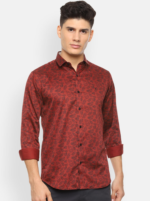 

V Dot Men Red & Black Slim Fit Printed Casual Shirt