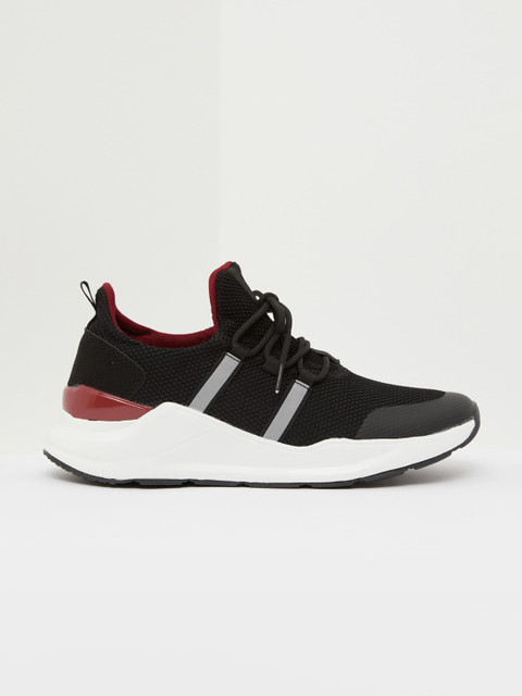 

shoexpress Men Black Textile Running Shoes