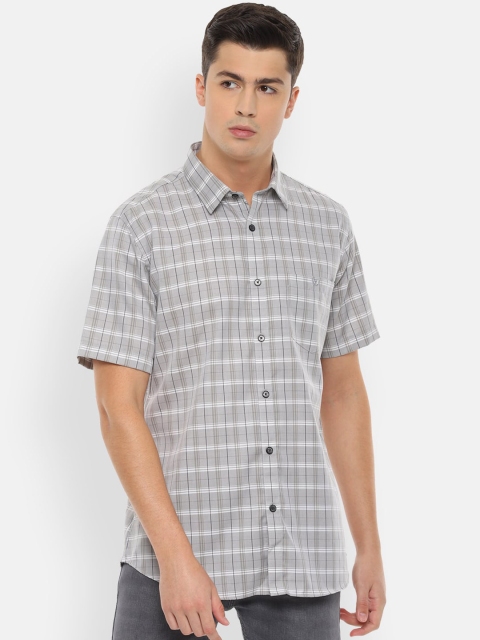 

Van Heusen Sport Men Grey & White Slim Fit Checked Casual Shirt