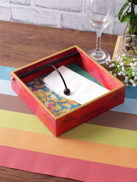 

eyda Green Printed Wooden Tissue Holder Set