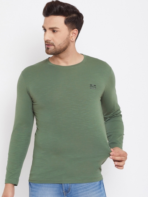 

Okane Men Olive Green Solid Round Neck T-shirt
