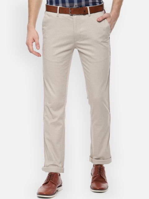 

V Dot Men Cream-Coloured Slim Fit Checked Chinos