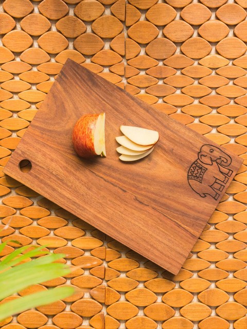 

ExclusiveLane Brown Black Hand Carved The Elephant Warriors Wooden Chopping Board