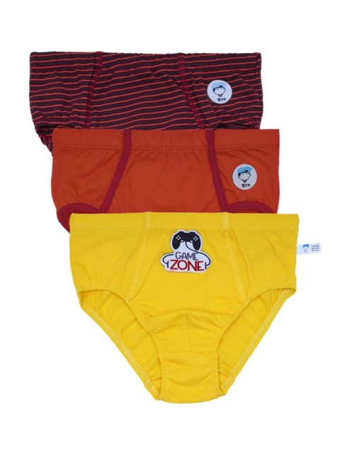 

DChica Boys Pack Of 3 Stripes & Game Theme Basic Briefs DCUNSE6279/4-5, Red
