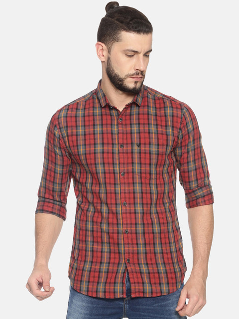 

SHOWOFF Men Red & Blue Slim Fit Checked Casual Shirt
